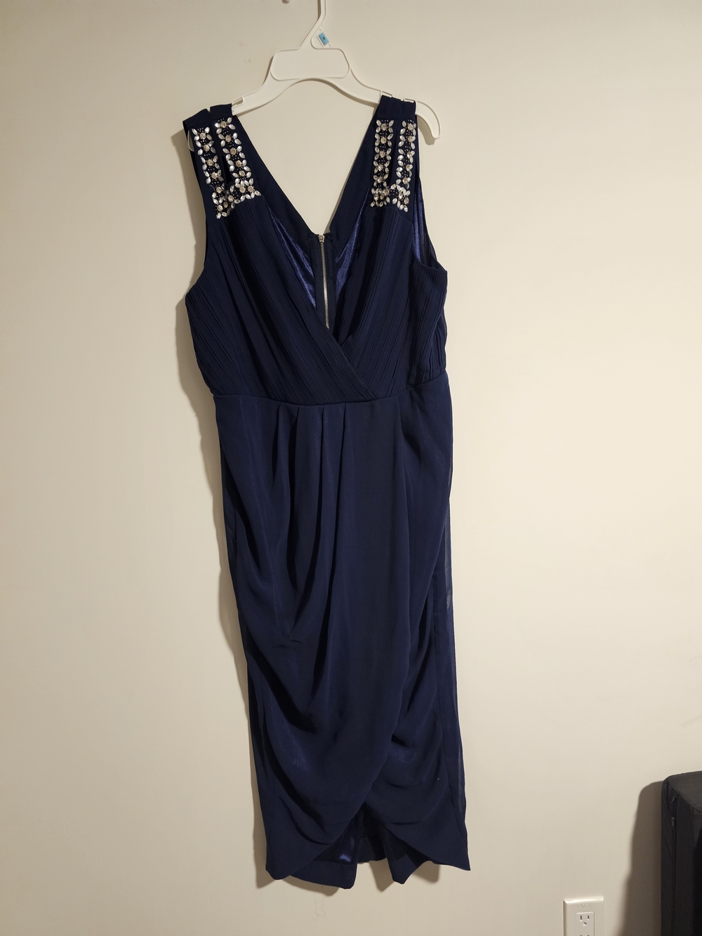 Embellished Navy V-Neck Evening Dress